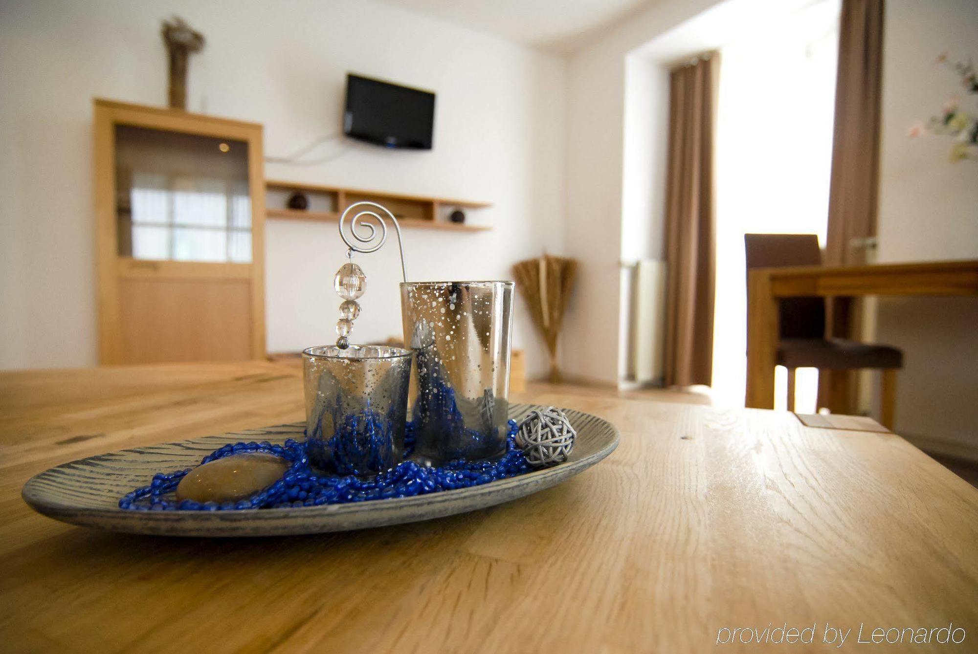 Petul Apart Hotel Ernestine Essen Bagian luar foto