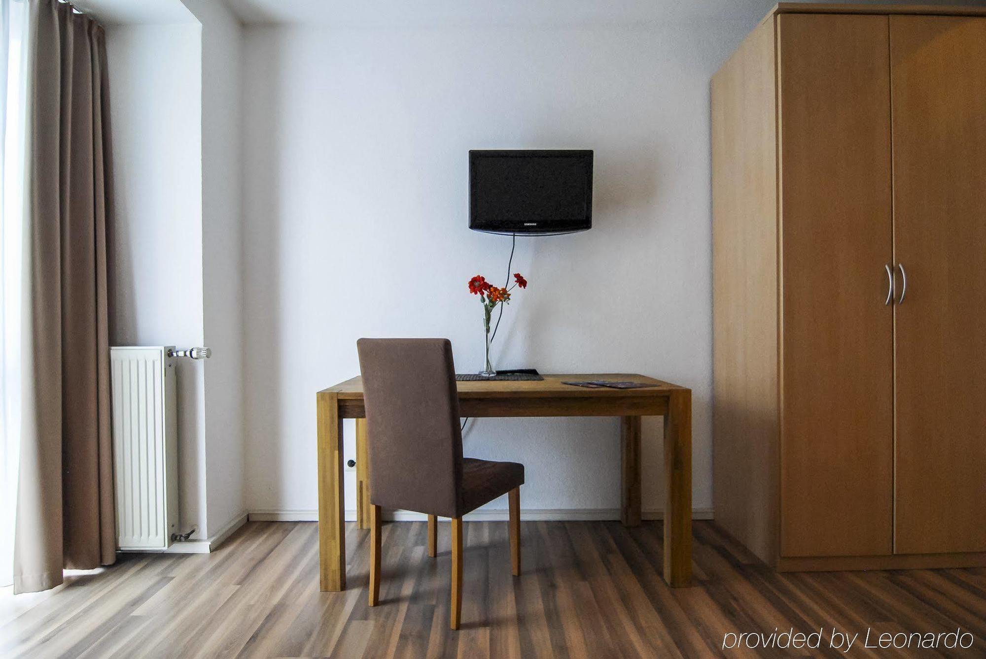 Petul Apart Hotel Ernestine Essen Bagian luar foto